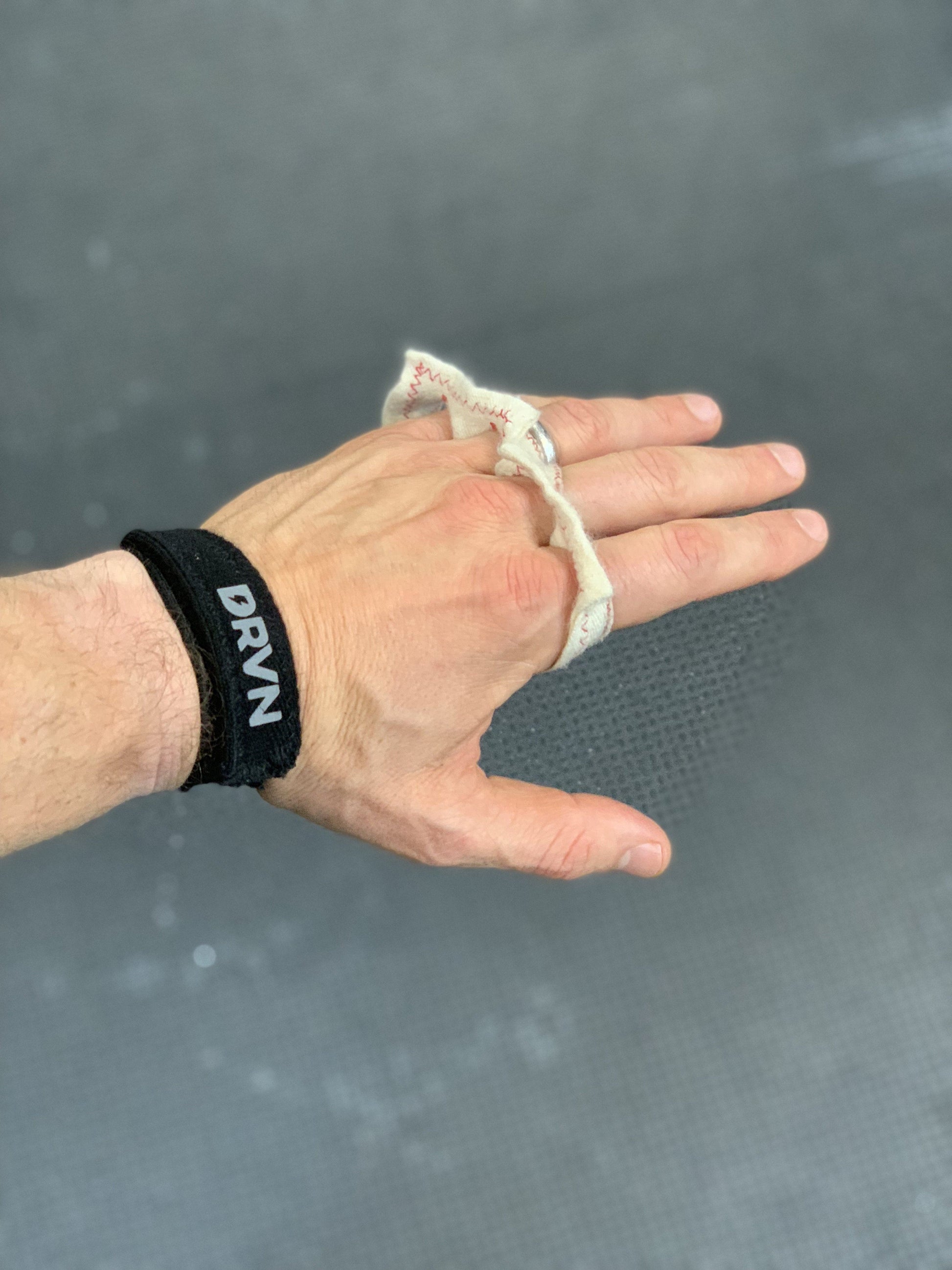 CrossFit Hand Grips - F4 Four Finger Hand Grips - DRVN